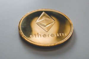 Ethereum, Bitcoin E As Criptos: Qual O Futuro Do Dinheiro?