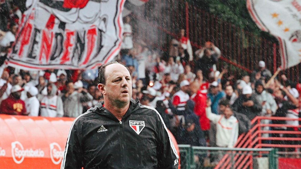 LG patrocina São Paulo Futebol Clube na final da CONMEBOL Sudamericana 2022  - SPFC