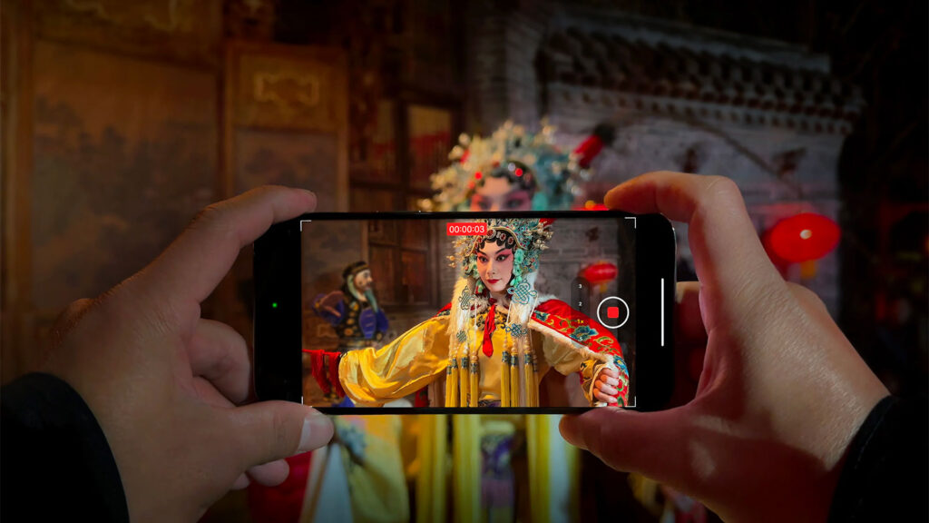 “Through The Five Passes”, Um Especial Para O Ano Novo Chinês Gravado Com Um IPhone 14 Pro