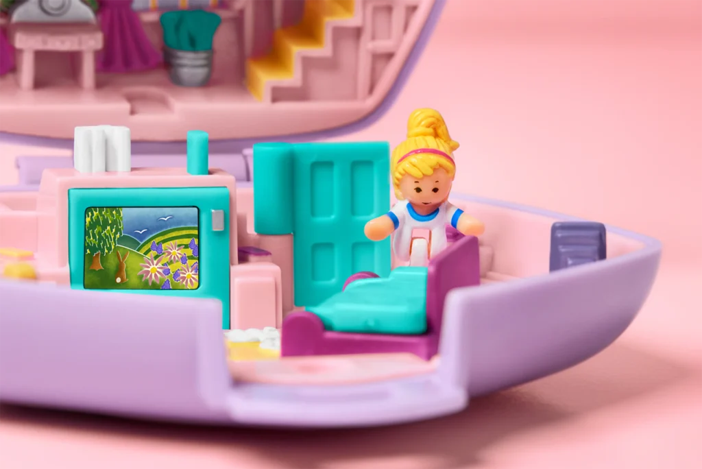 Casa da Polly Pocket ganha vida em experiência do Airbnb