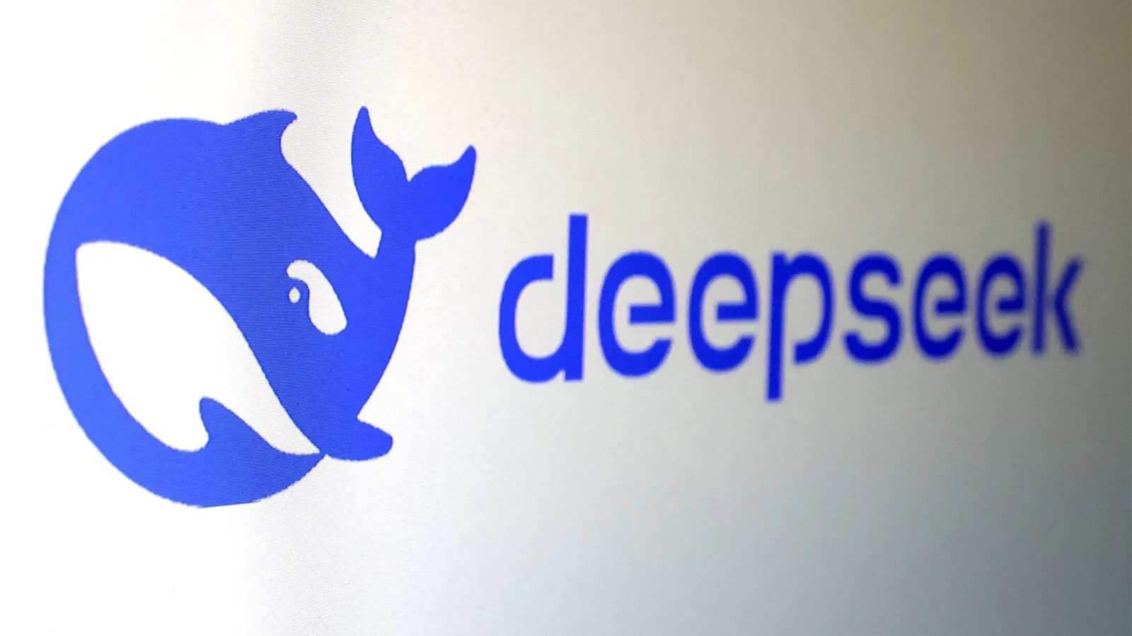 DeepSeek, Apple e o futuro da economia no mundo das IAs