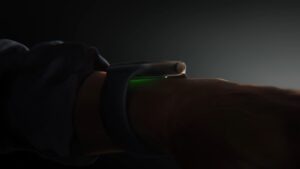 Apple-Watch-Series-11-hypertension-notifications-250909-poster